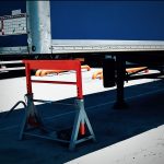 Cric stabilisateur robuste JK15&nbsp;: La solution idéale pour garer votre remorque en toute sécurité | i-lift Europe Stock
